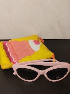 thirty-one Yellow and Pink Pouch With Ice-Cream Sundae Design and Sunglasses